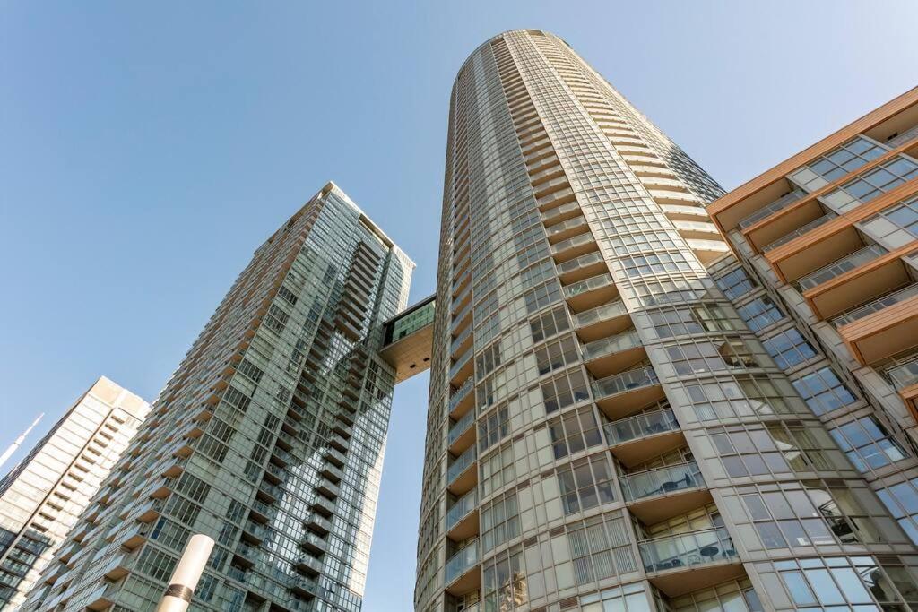 Luxury Downtown Lakeview & City View Condo Toronto Extérieur photo