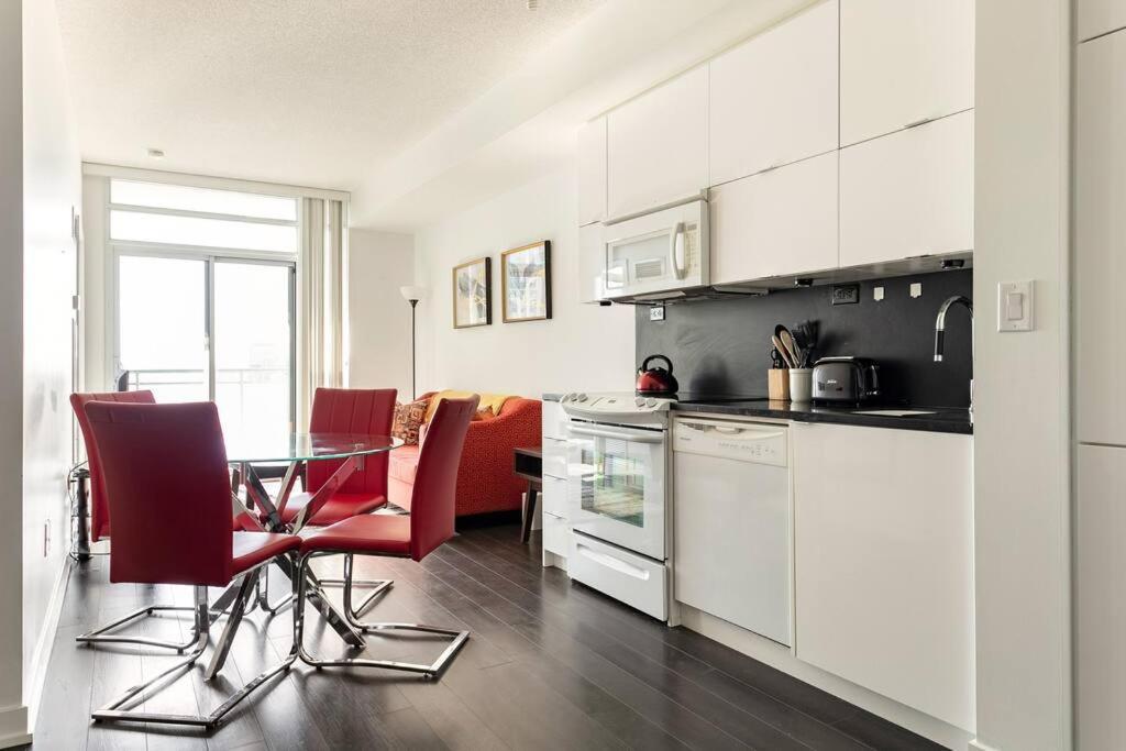 Luxury Downtown Lakeview & City View Condo Toronto Extérieur photo